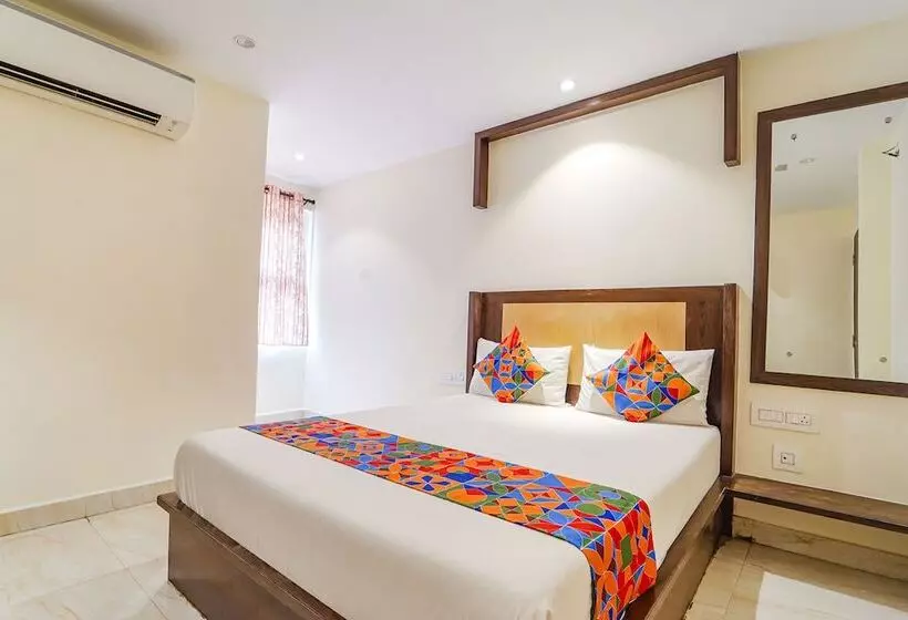Fabhotel Hr Residency