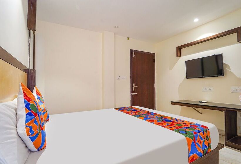 Fabhotel Hr Residency