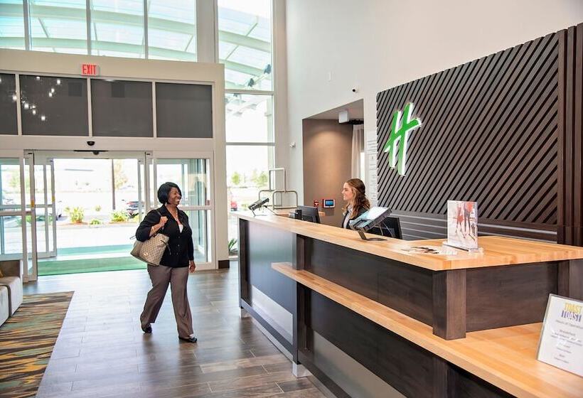 فندق Holiday Inn & Suites   Savannah Airport   Pooler, An Ihg