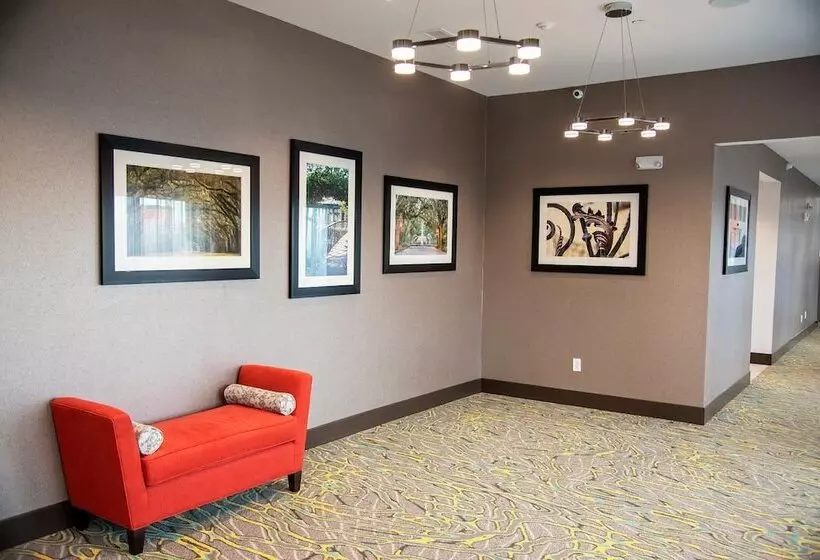 Hotelli Holiday Inn & Suites   Savannah Airport   Pooler, An Ihg