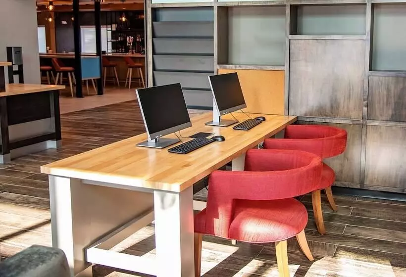 Hotelli Holiday Inn & Suites   Savannah Airport   Pooler, An Ihg