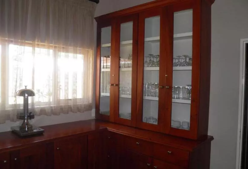 هتل Long Creek Lodge