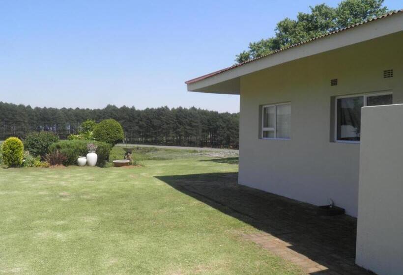 Отель Long Creek Lodge