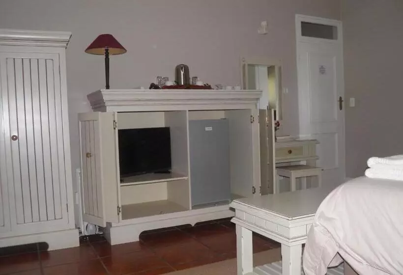 هتل Long Creek Lodge