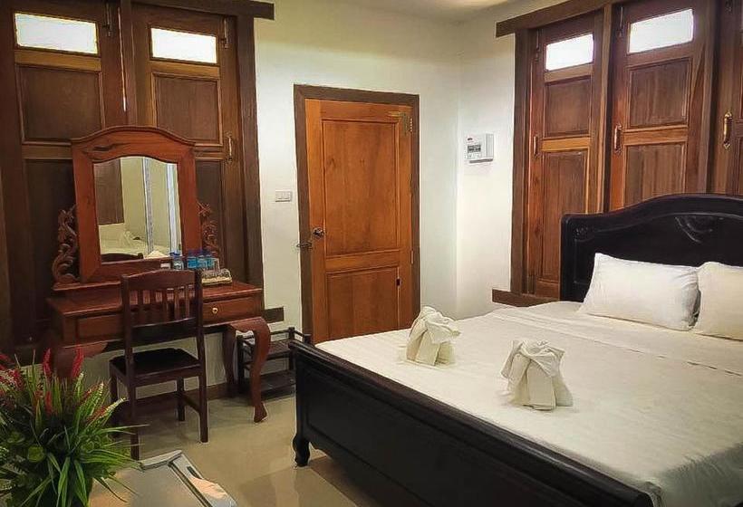 Padaeng Mountain View Resort