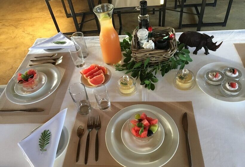 تختخواب و صبحانه Bosbok Lodge