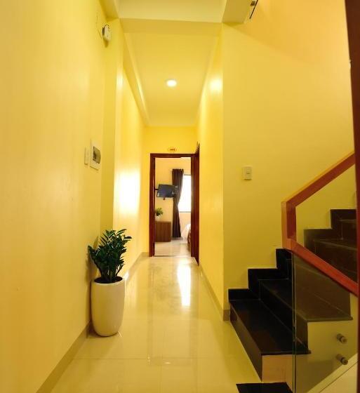 تختخواب و صبحانه Guest House Maika