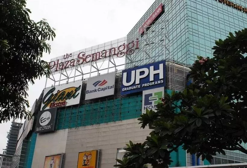 Majatalo Reddoorz Plus Near Semanggi