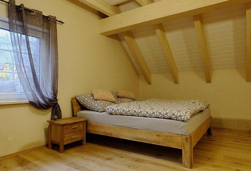 بنسيون Villa Jana