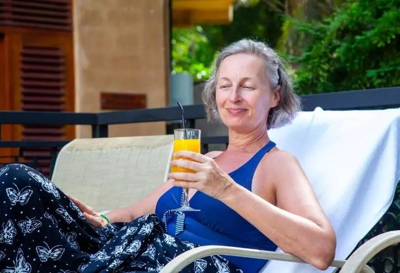 Aamiaismajoitus (B&B) Laluna Eco Resort Pvt Ltd