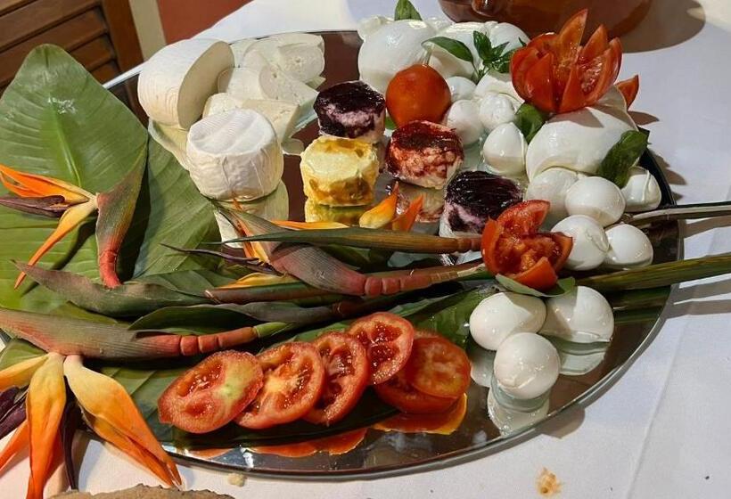 בית מלון כפרי Agriturismo Le Capannacce Urbania