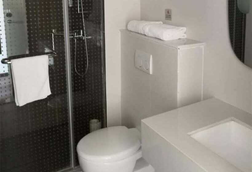 בית מלון כפרי Ibis Panjin Jin Bo Beach