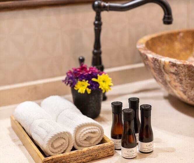 Отель Los Camilos