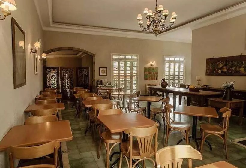 Hotelli Vila Real Rex