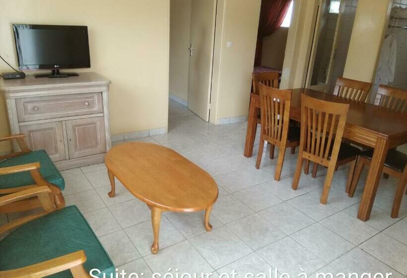 فندق Veronique Christine