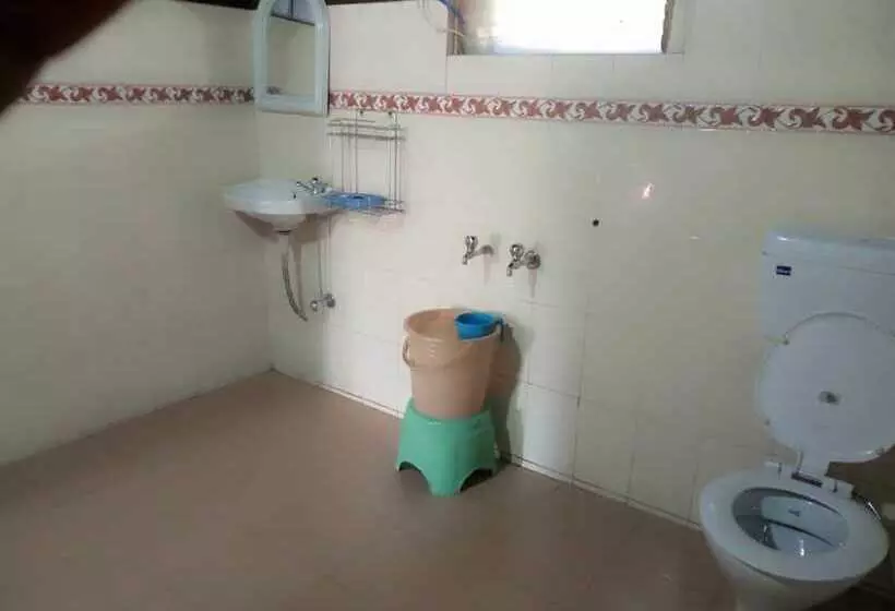 هتل Kausani Retreat