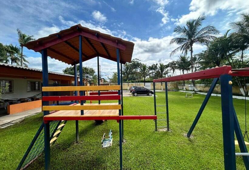 펜션 Pousada Geres Peruíbe