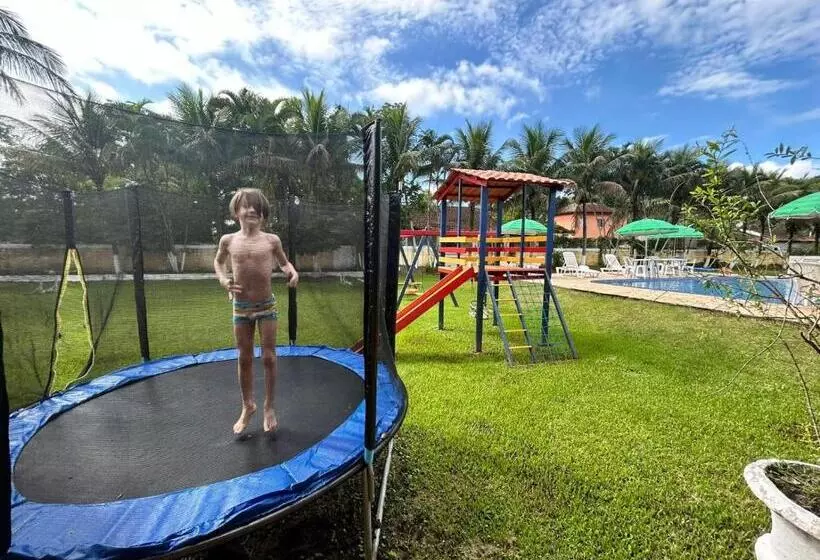 ペンション Pousada Geres Peruíbe