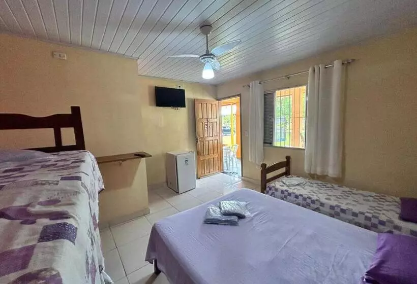 ペンション Pousada Geres Peruíbe