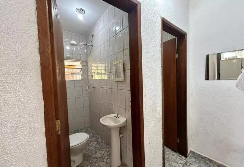 ペンション Pousada Geres Peruíbe