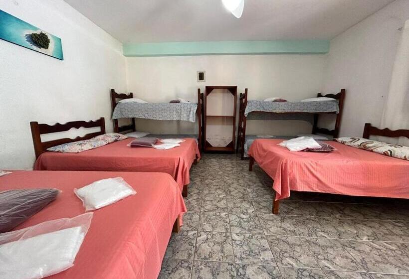 펜션 Pousada Geres Peruíbe