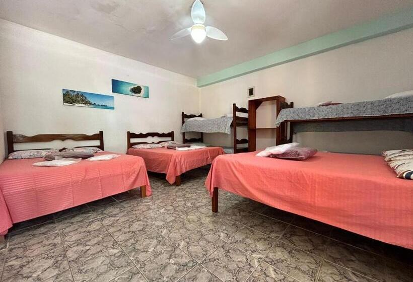 펜션 Pousada Geres Peruíbe