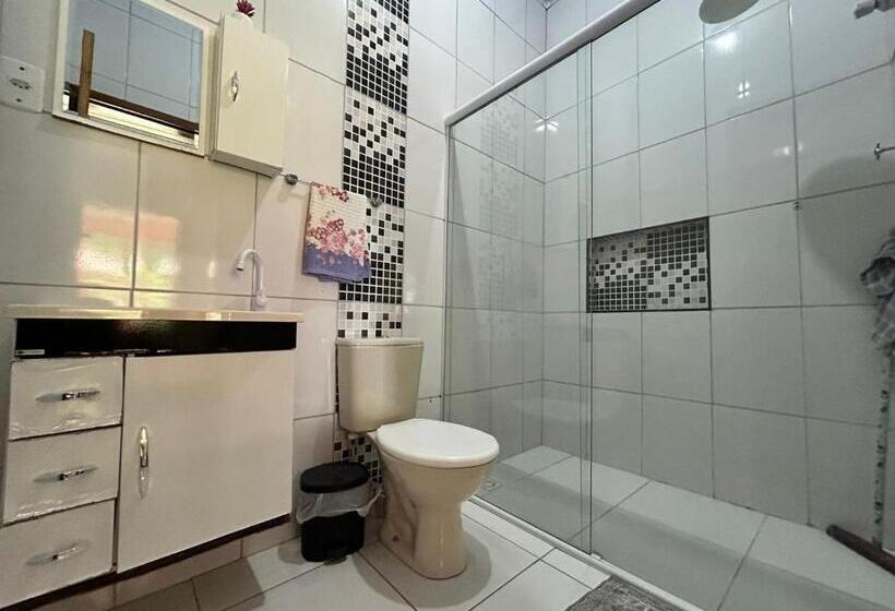 펜션 Pousada Geres Peruíbe