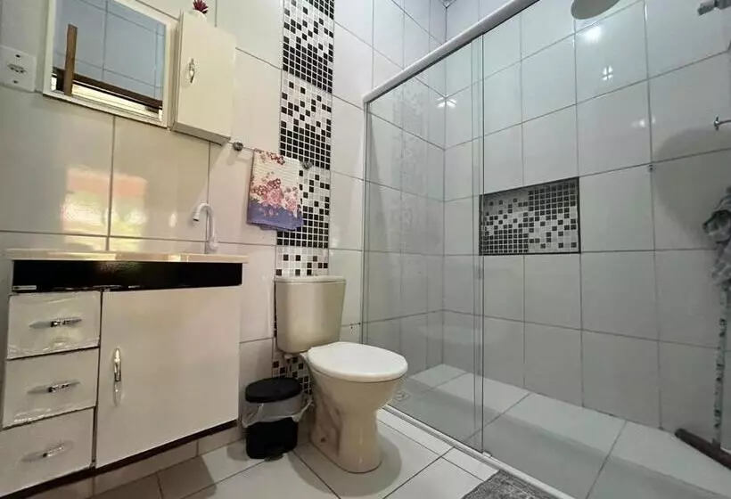 ペンション Pousada Geres Peruíbe