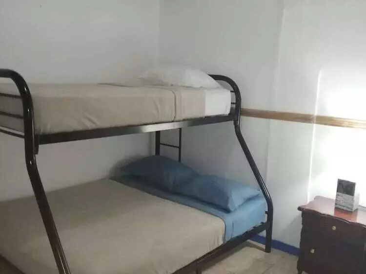 Hildas Bed And Breakfast
