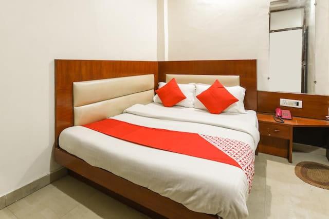 בית מלון כפרי Ashirwad Dx At New Delhi Railway Station