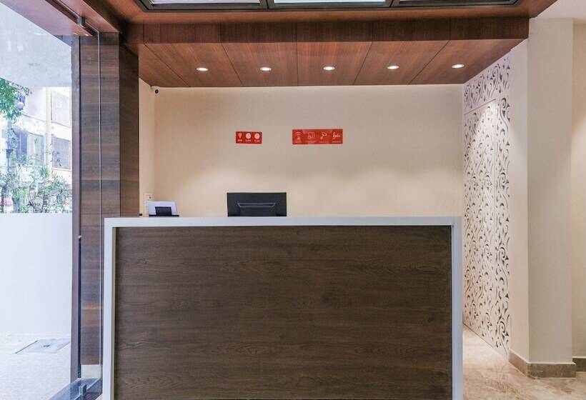 בית מלון כפרי Super Capital O Siddartha Grand