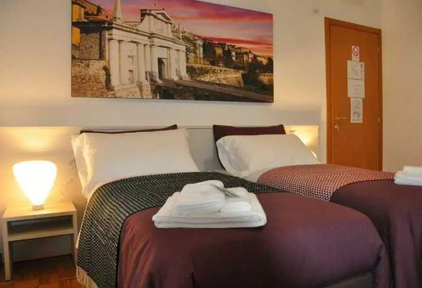 پانسیون Citywalls Guest House Bergamo