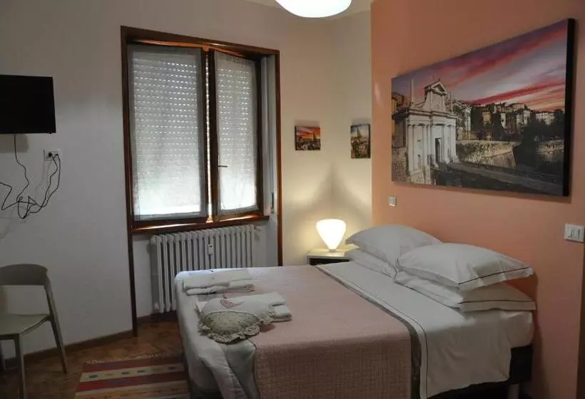 پانسیون Citywalls Guest House Bergamo