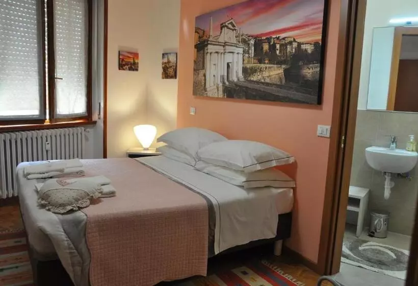 پانسیون Citywalls Guest House Bergamo