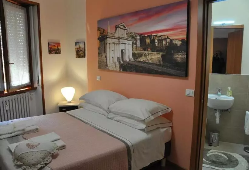 پانسیون Citywalls Guest House Bergamo