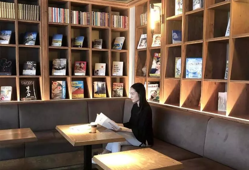 Busoan Library & Hostel