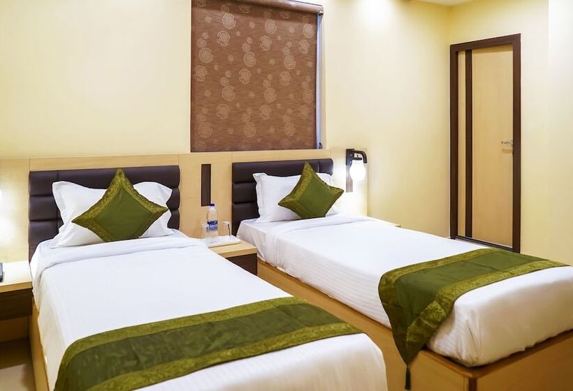 Hotel Treebo Oasis, Laxmisagar