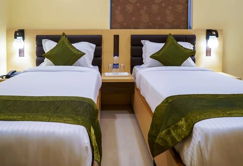 Hotel Treebo Oasis, Laxmisagar