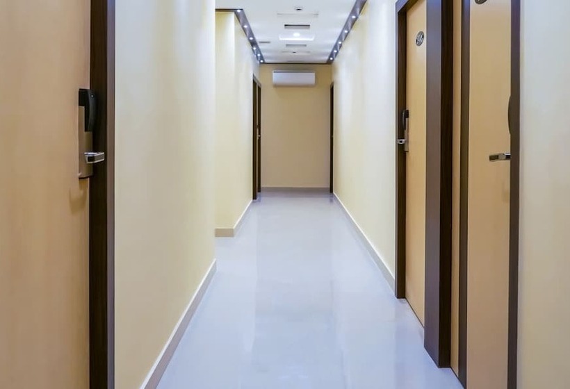 Hotel Treebo Oasis, Laxmisagar