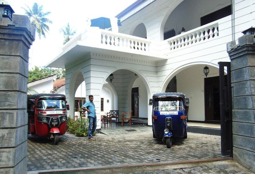 Sri Lankan Villa