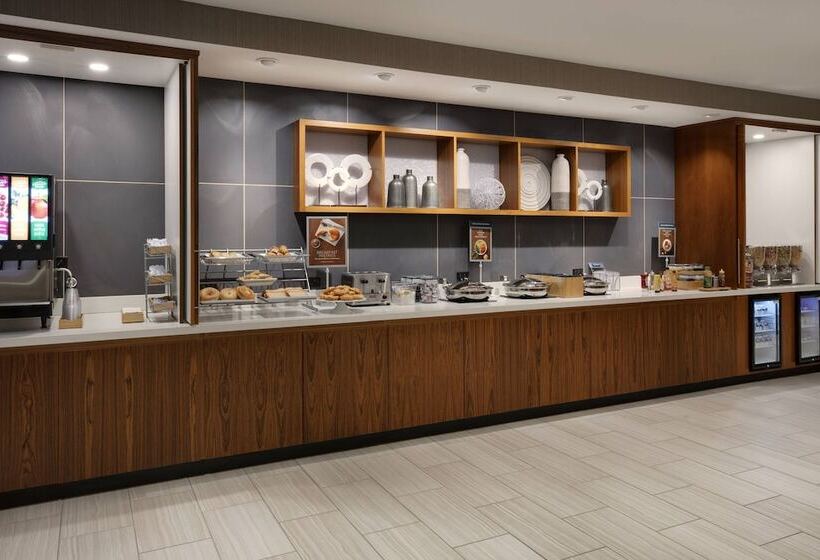 Отель Springhill Suites By Marriott Hampton Portsmouth