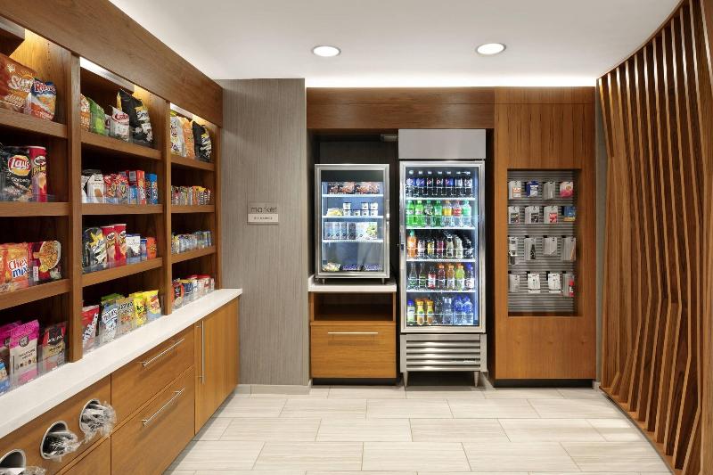 Отель Springhill Suites By Marriott Hampton Portsmouth