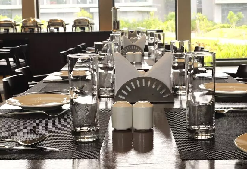 Hotelli The Amaya Resort Kolkata Nh6