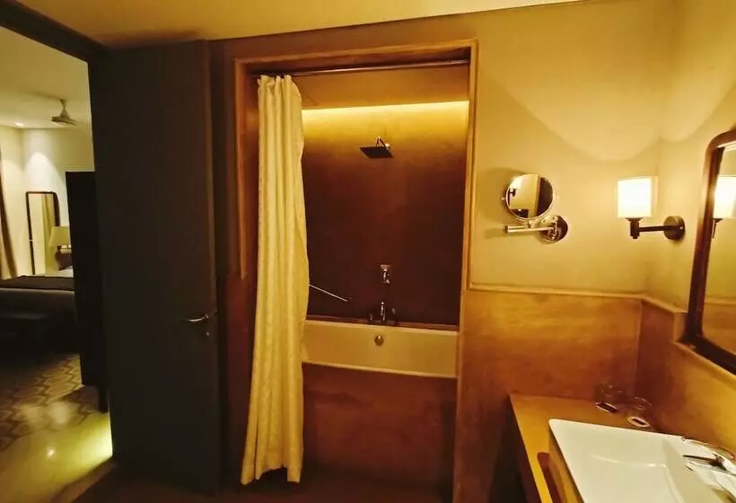 Hotelli The Amaya Resort Kolkata Nh6