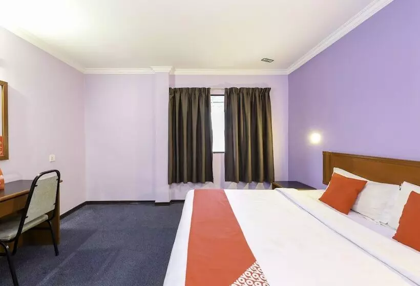 Oyo 472 Comfort Hotel 1
