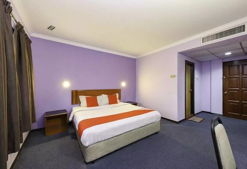 Oyo 472 Comfort Hotel 1