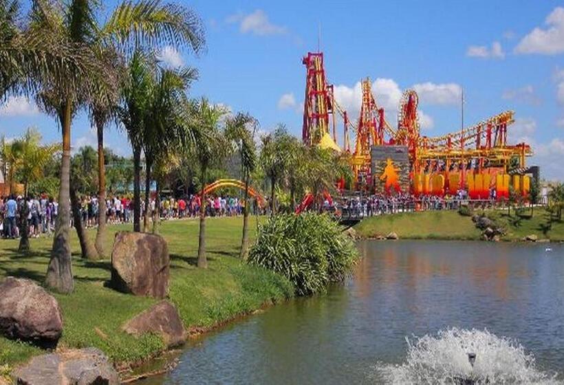 پانسیون Pousada Petunia's