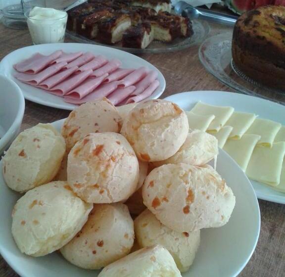 پانسیون Pousada Petunia's