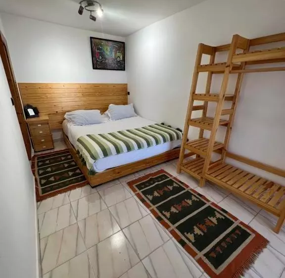 Majatalo Single Fin Beach House