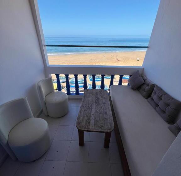 פנסיון Single Fin Beach House